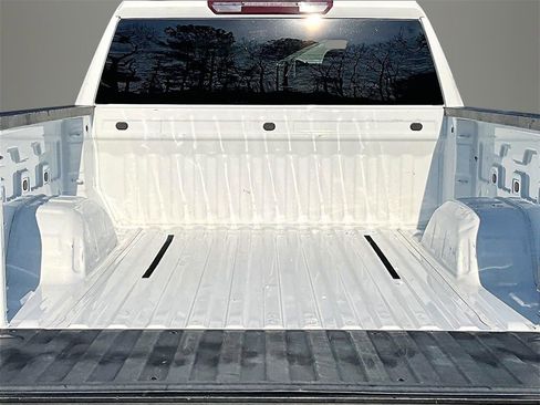 Certified 2022 Chevrolet Silverado 1500 LT image 10