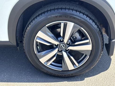 Used 2023 Nissan Rogue Platinum w/ Platinum Premium Package image 6