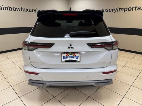 New 2026 Mitsubishi Outlander SEL FWD image 5