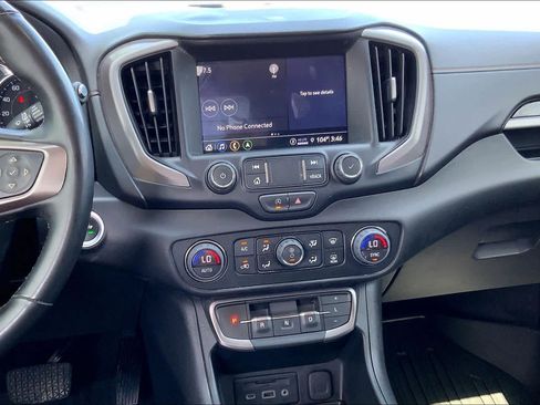 Certified 2024 GMC Terrain AT4 w/ Infotainment Package II AWD/4WD image 7