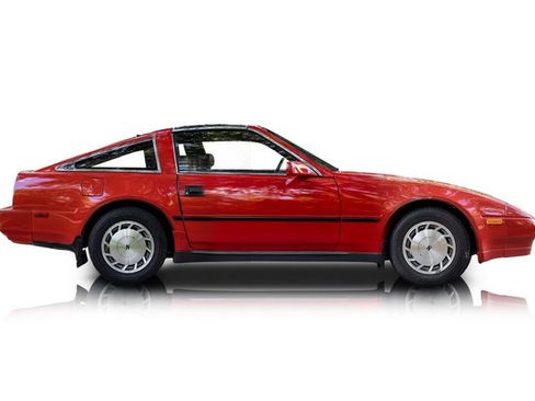 Used 1987 Nissan 300ZX Hatchback RWD image 2