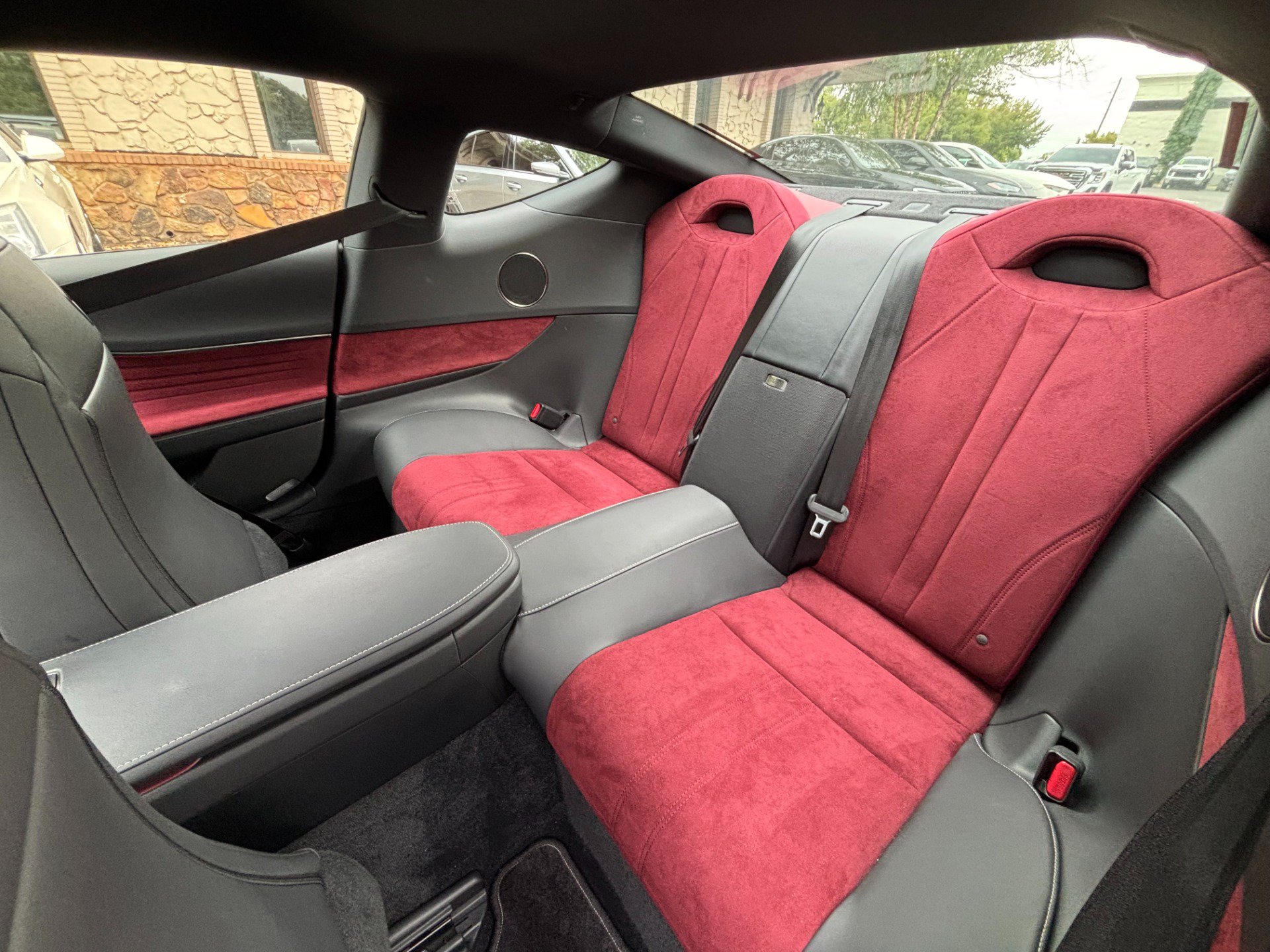 Used 2018 Lexus LC 500 Coupe w/ Sport Package RWD image 18
