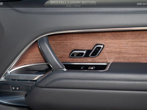 Used 2023 Land Rover Range Rover SE image 62