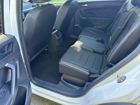 Used 2023 Volkswagen Tiguan SEL R-Line AWD/4WD image 11