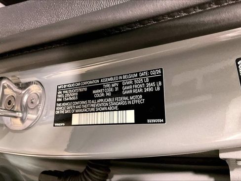 New 2026 Volvo XC40 B5 Plus w/ Protection Package Premier AWD/4WD image 8