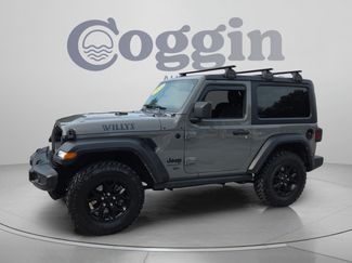 Used 2021 Jeep Wrangler Sport AWD/4WD video 1