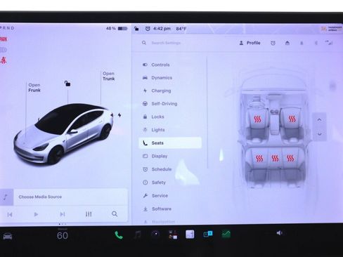 Used 2020 Tesla Model 3 Standard Range Plus RWD image 23