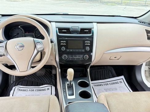 Used 2015 Nissan Altima 2.5 S w/ Power Driver Seat Package FWD image 13
