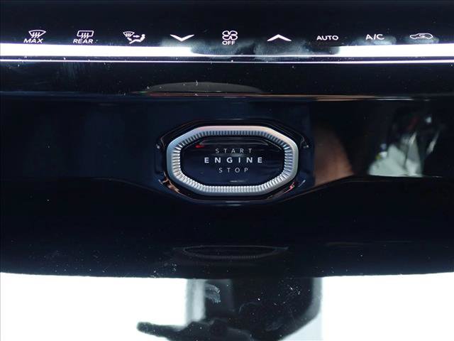 New 2027 Jeep Grand Cherokee Limited w/ Limited Altitude Package AWD/4WD image 22