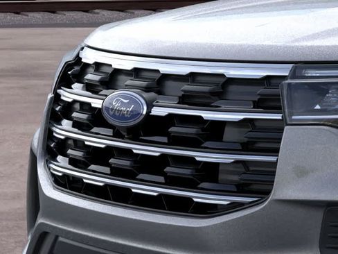 New 2026 Ford Explorer Active AWD/4WD image 17