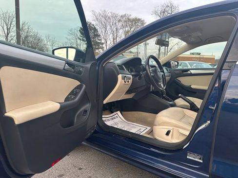 Used 2014 Volkswagen Jetta SE image 11