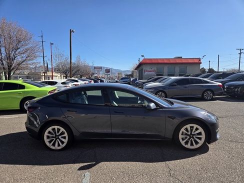 Used 2023 Tesla Model 3 Standard Range image 3