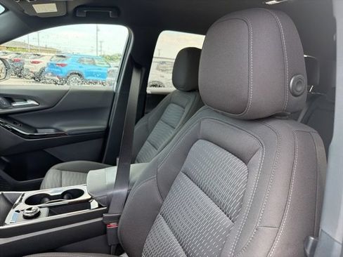 New 2026 Chevrolet Equinox LT w/ Midnight Edition AWD/4WD image 10