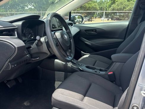 Used 2024 Toyota Corolla LE FWD image 7