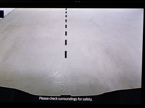 Certified 2022 Ford F250 Lariat w/ Black Appearance Package image 31