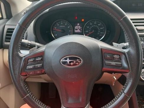 Used 2013 Subaru Crosstrek 2.0i Limited AWD/4WD image 12