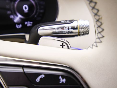 New 2026 Bentley Flying Spur Plug-In Hybrid AWD/4WD image 34