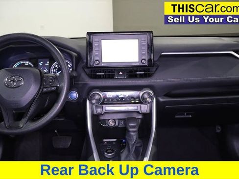 Used 2022 Toyota RAV4 XLE w/ Convenience Package AWD/4WD image 24