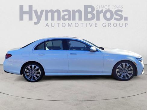 Used 2022 Mercedes-Benz E 350 Sedan image 2