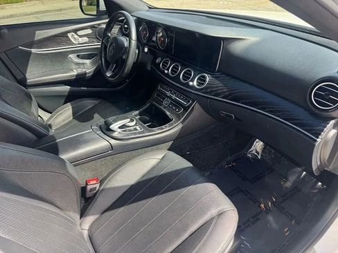 Used 2018 Mercedes-Benz E 300 w/ AMG Line Exterior image 10