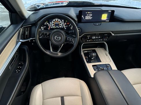 Certified 2025 MAZDA CX-90 3.3 Turbo w/ Preferred Package image 11