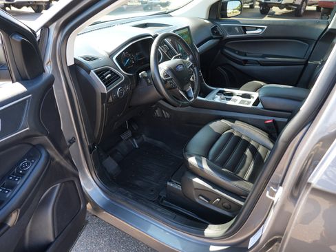 Used 2021 Ford Edge SEL w/ Convenience Package AWD/4WD image 13