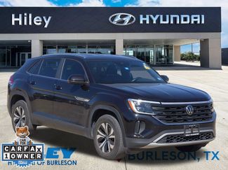 Used 2024 Volkswagen Atlas Cross Sport SE video 2