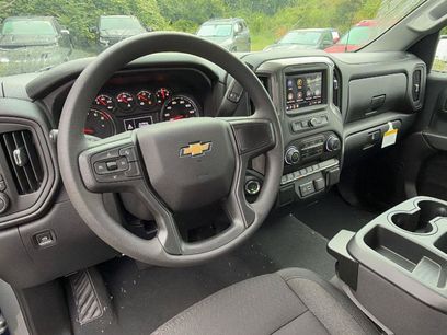 New 2026 Chevrolet Silverado 1500 Custom w/ Turbomax Blackout Package