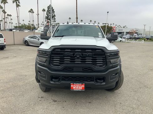 New 2026 RAM 5500 Tradesman AWD/4WD image 2
