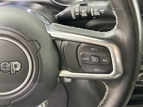 Used 2023 Jeep Wrangler Unlimited Sahara w/ Cold Weather Group image 23