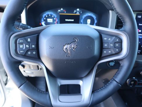 New 2026 Ford Bronco Outer Banks AWD/4WD image 3