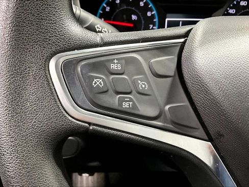 Used 2018 Chevrolet Equinox LS image 11