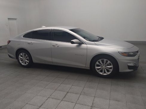 Used 2021 Chevrolet Malibu LT FWD image 11