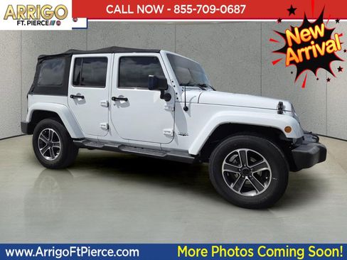 Used 2017 Jeep Wrangler Unlimited Sahara w/ Max Tow Package AWD/4WD image 1