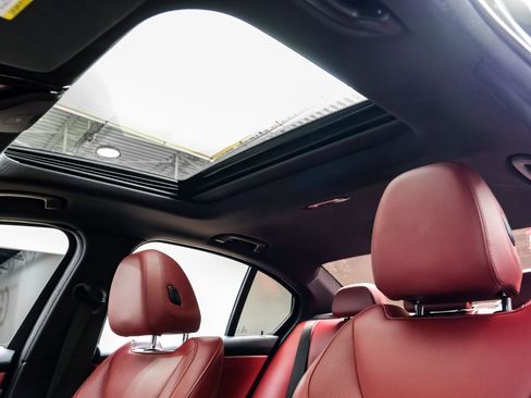 Used 2023 BMW 330i xDrive Sedan w/ M Sport Package image 5