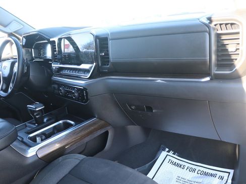 Used 2024 Chevrolet Silverado 1500 LT Trail Boss w/ Protection Package image 34