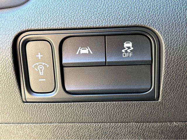 Used 2022 Kia Sorento S AWD/4WD image 7