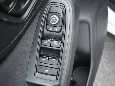 Used 2023 Subaru Crosstrek 2.0i Premium w/ Popular Package #3 image 15