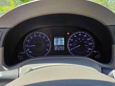 Used 2013 INFINITI G37 Journey w/ Premium Pkg RWD image 18