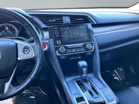 Used 2019 Honda Civic EX image 6