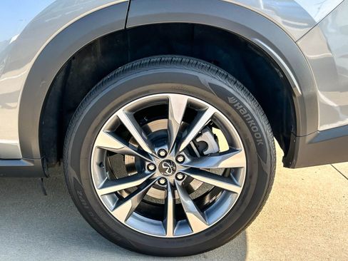Certified 2024 INFINITI QX60 Luxe image 24
