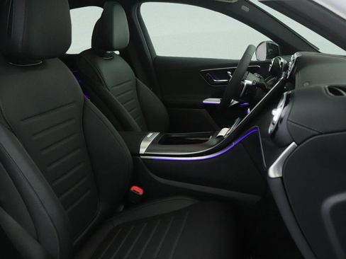 New 2026 Mercedes-Benz GLC 300 4MATIC image 7