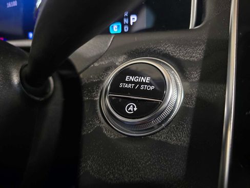 Used 2024 Mercedes-Benz E 350 4MATIC Sedan image 16