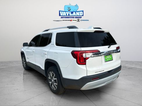 Used 2021 GMC Acadia SLE w/ Driver Convenience Package FWD image 3
