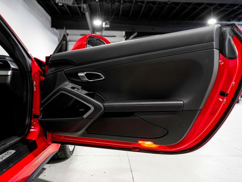 Used 2015 Porsche 911 Targa 4S image 29