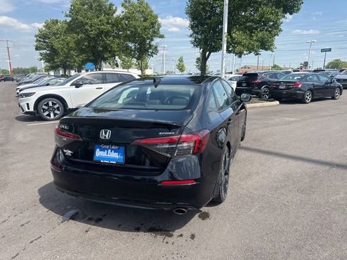 Used 2025 Honda Civic Sport image 13