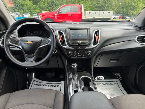 Used 2018 Chevrolet Equinox LT w/ LPO, Protection Package AWD/4WD image 13