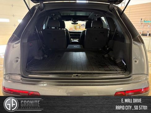 Used 2023 Audi Q7 2.0T Premium AWD/4WD image 23