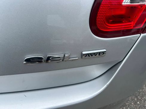 Used 2010 Ford Taurus SEL AWD/4WD image 5
