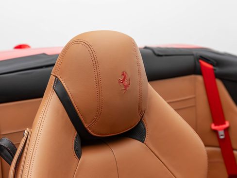 Certified 2016 Ferrari California T RWD image 46